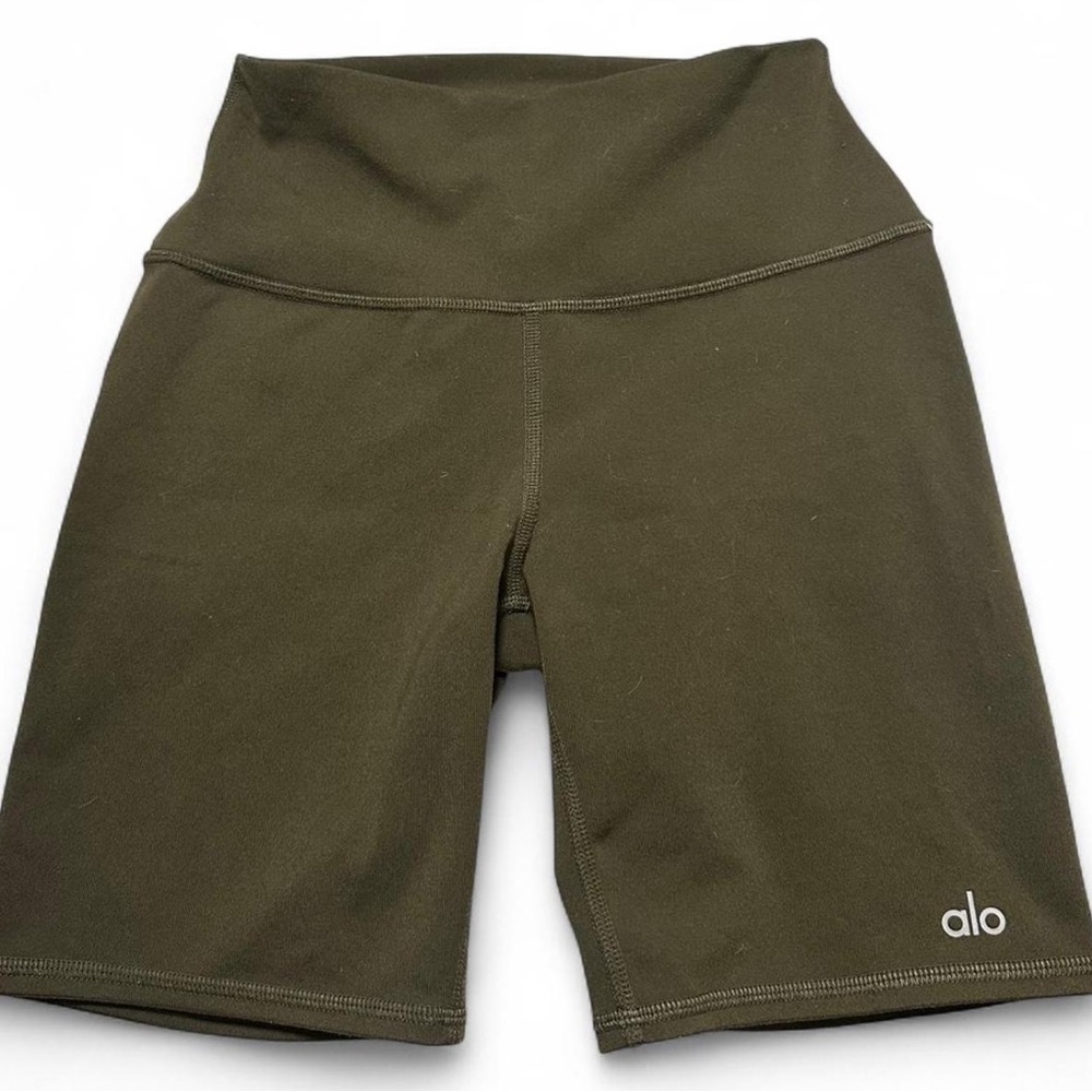 ALO Yoga Olive Green Airbrush High-Waist Biker Short